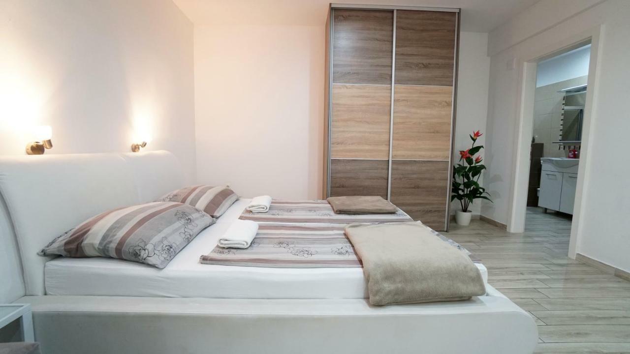 Lulic Apartament Zadar