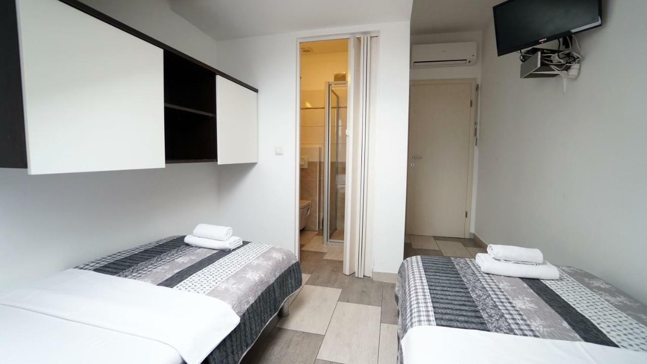 Apartament Lulic *
